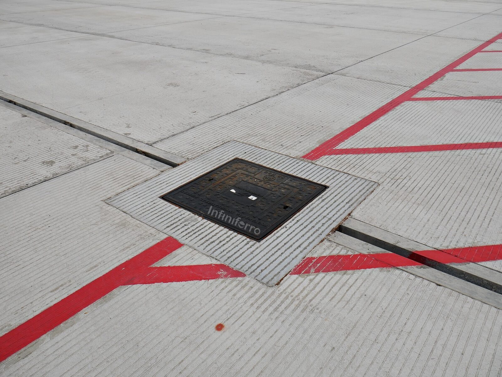 manhole cover at yogyakarta international airport
