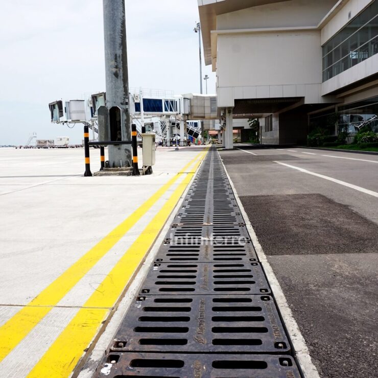 cast iron gratings at juanda airport